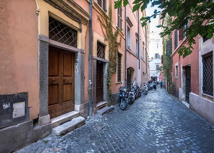 Trevi Fountain House Deluxe Apartment *