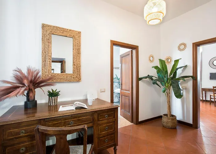 Trevi Fountain House Deluxe Apartment Rom
