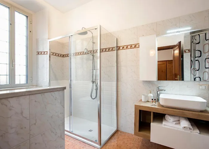 Trevi Fountain House Deluxe * Rom