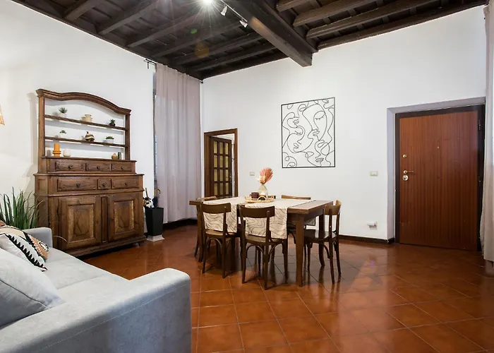 Trevi Fountain House Deluxe Apartment *