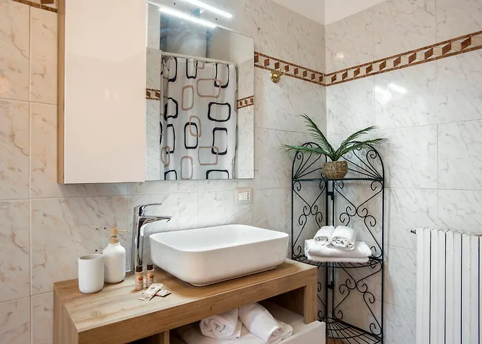 Trevi Fountain House Deluxe * Rom
