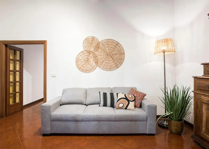 Trevi Fountain House Deluxe * Rom